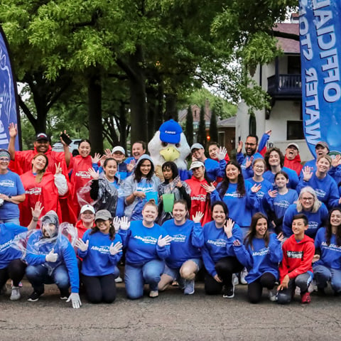 Allegiance employees volunteer at OKC Memorial Marathon