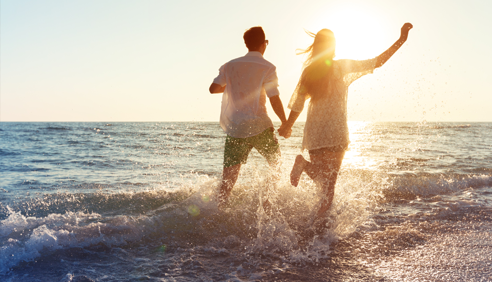 Buy-now-pay-later-was-an-option-for-this-couple-running-through-the-ocean-on-vacation-until-they-learned-about-personal-loans.